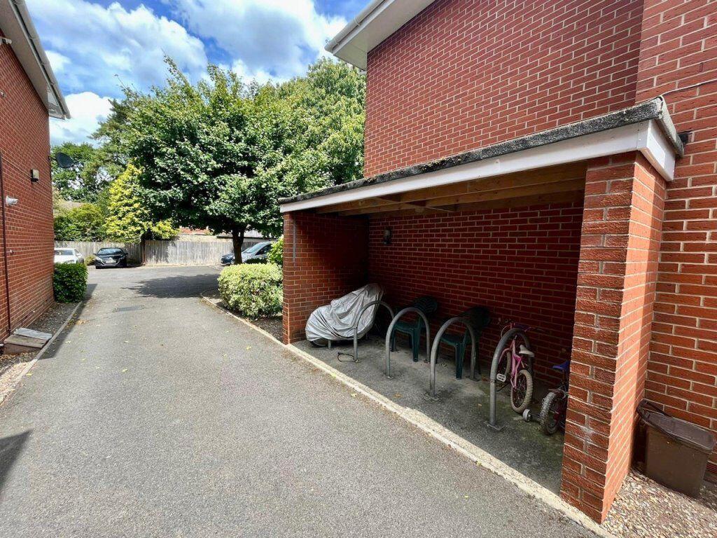 Additional image 8 of TWO BEDROOM STUDENT FLAT, WALLISDOWN