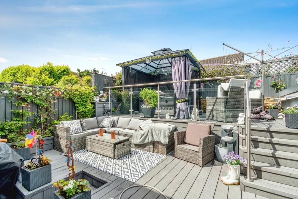 Additional image 13 of Harcourt Avenue, Bradford, BD13