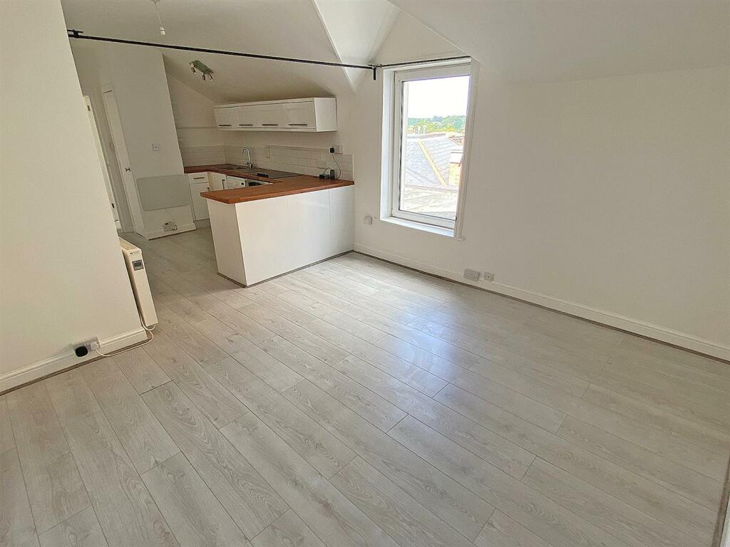 Additional image 7 of 25 St. Michaels Road, Bournemouth