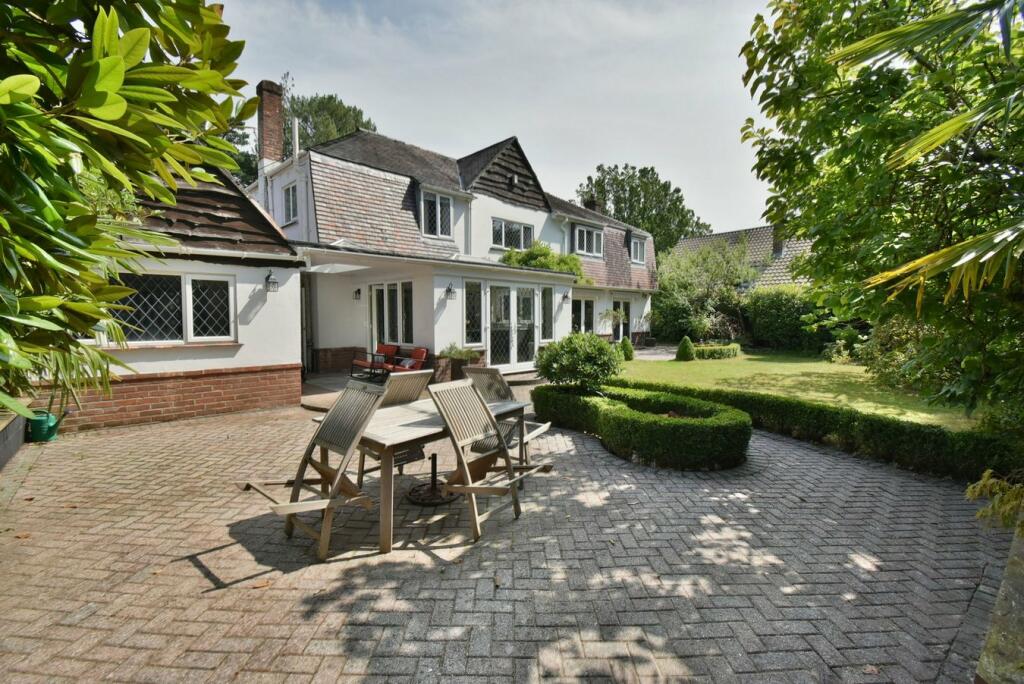 Additional image 33 of Queens Road, Ferndown, BH22