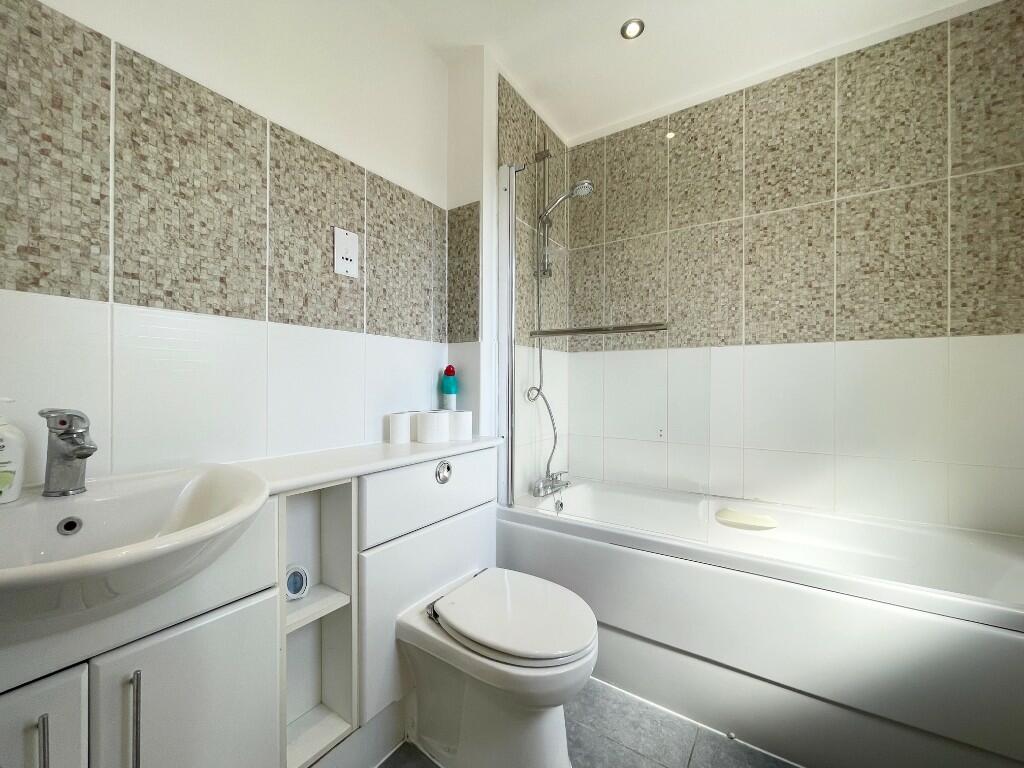 Additional image 15 of Fleet Street, BN1