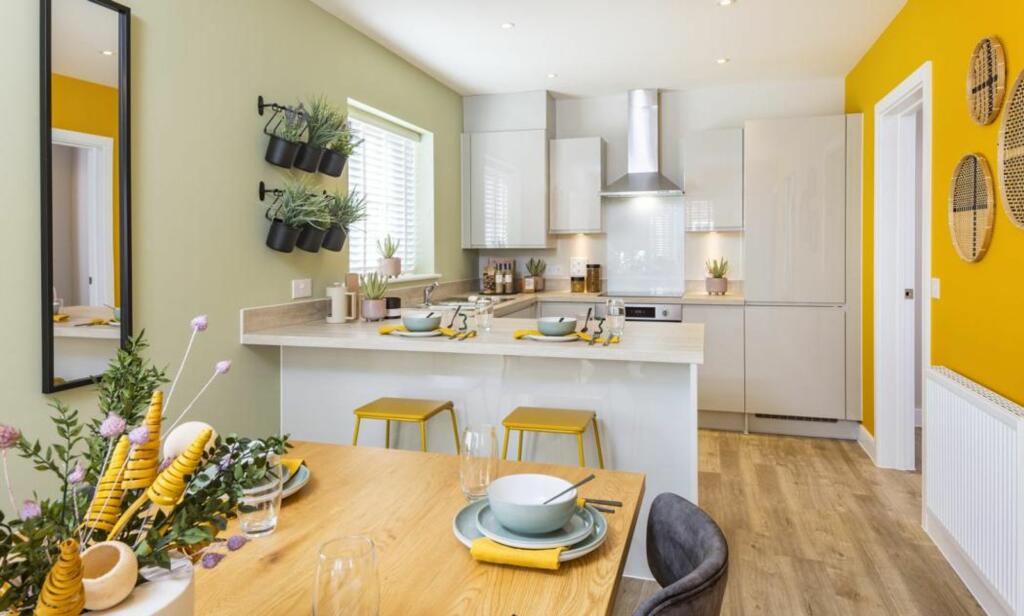 Additional image 3 of Fontwell Avenue, Fontwell, BN18