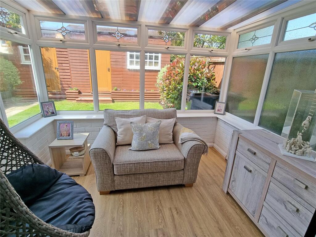 Additional image 8 of Hart Close, New Milton, Hampshire, BH25