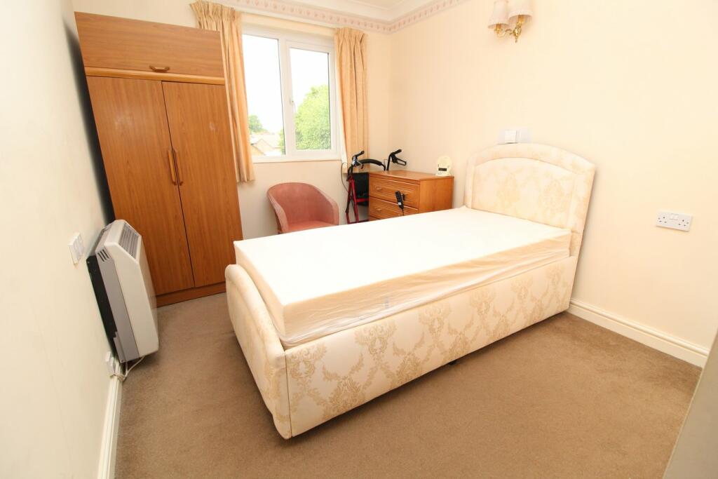 Additional image 5 of 1a Uppleby Road, PARKSTONE, BH12