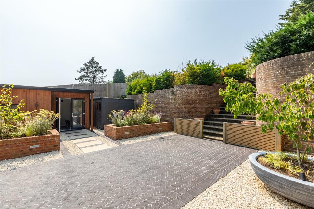 Additional image 3 of Woodland Drive, Hove