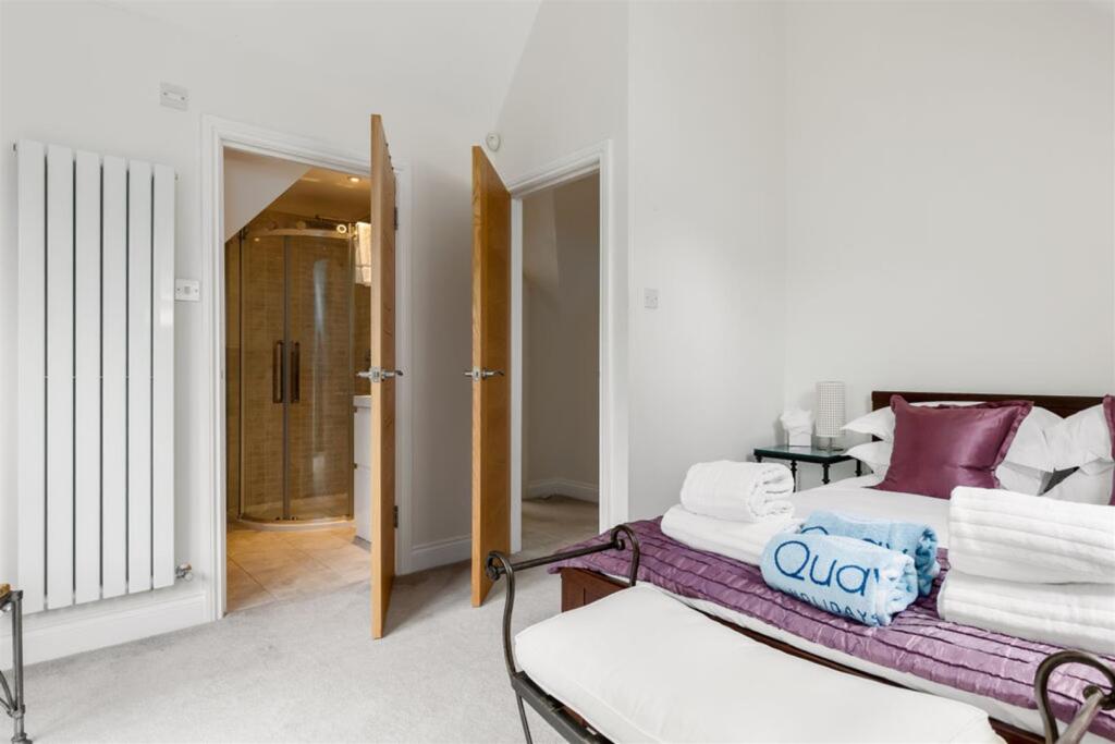 Additional image 17 of Thwaite Road, Poole