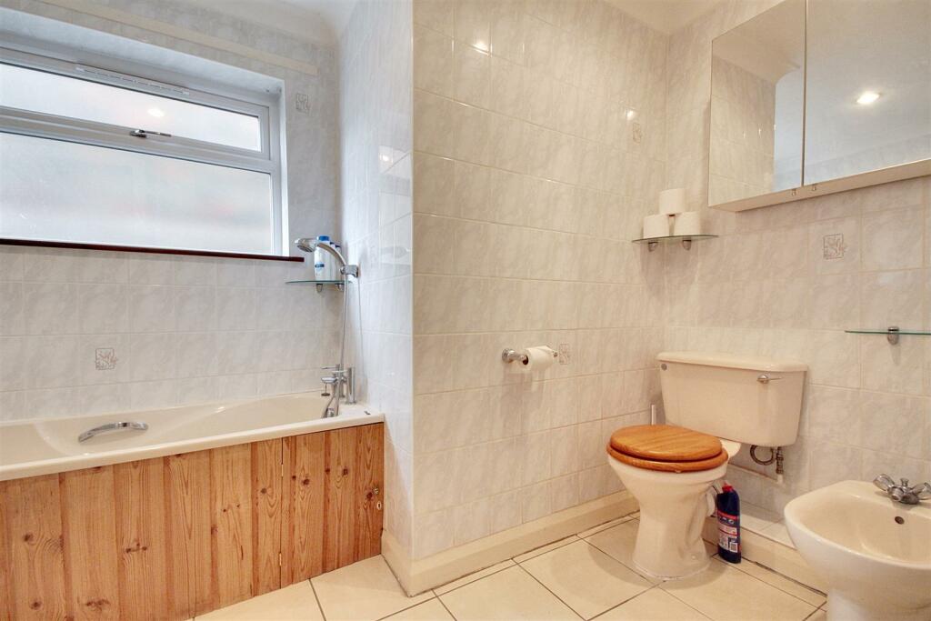 Additional image 12 of Rife Way, Ferring