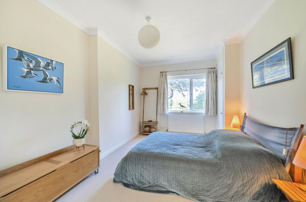 Additional image 14 of New Milton, Hampshire, BH25