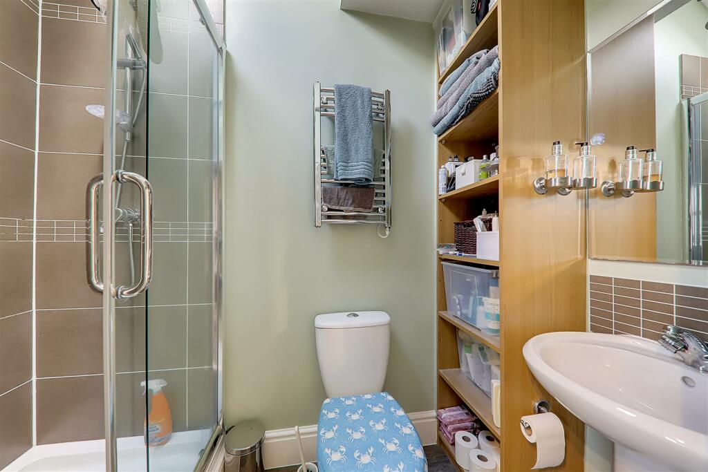 Additional image 21 of Charmandean Road, Broadwater