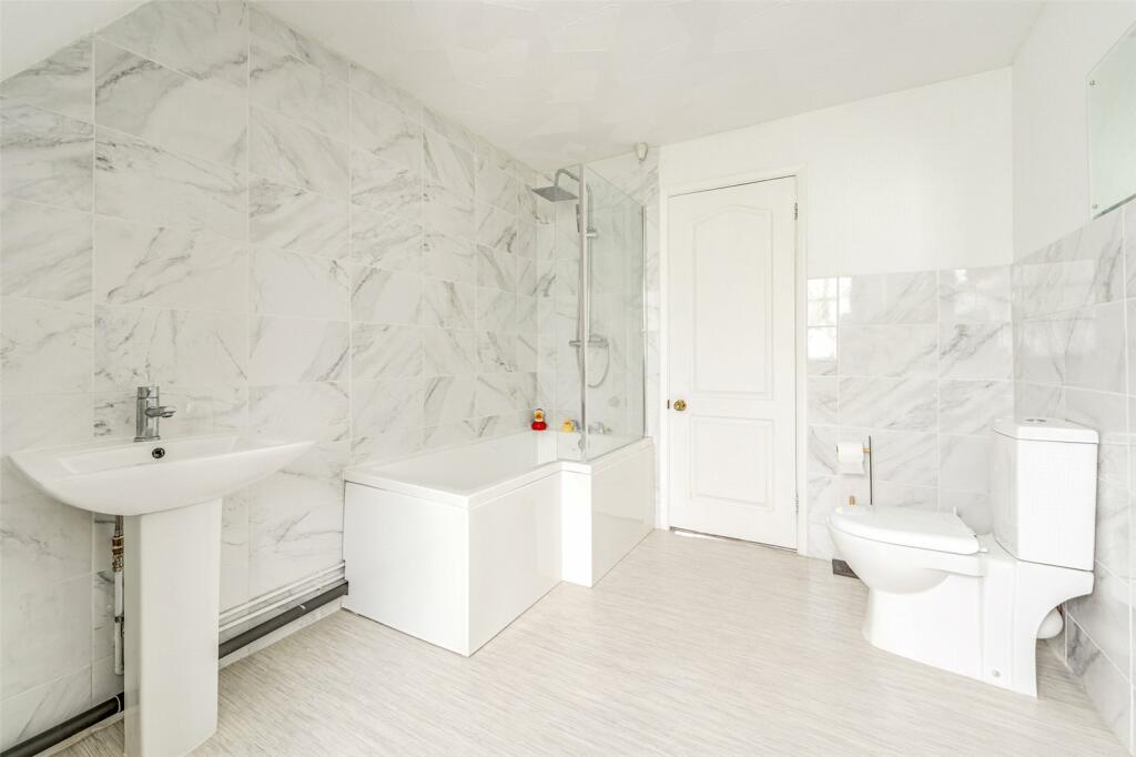 Additional image 19 of Toddington Lane, Littlehampton, West Sussex, BN17