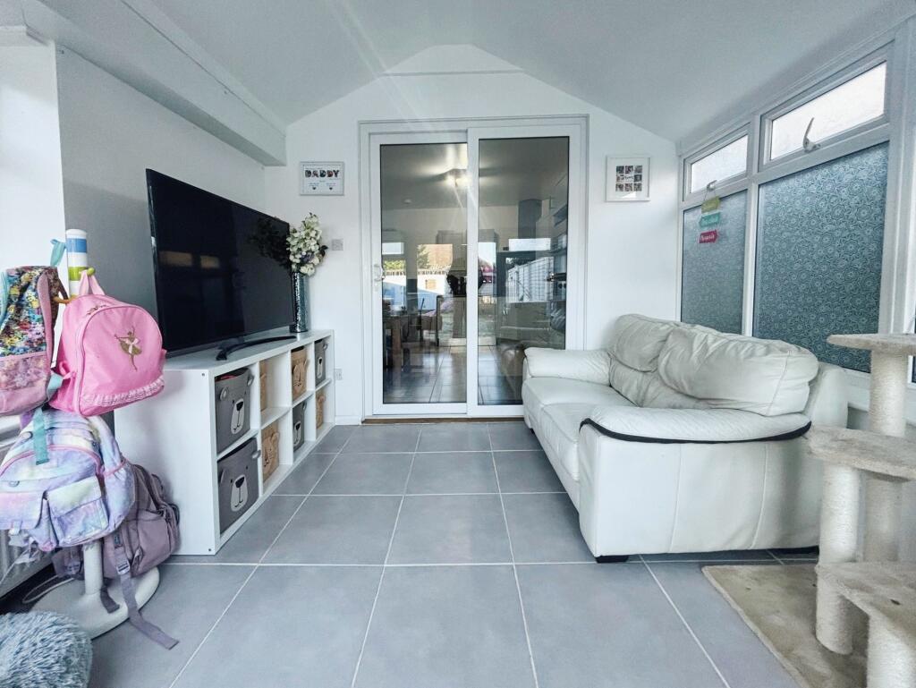 Additional image 9 of Oswald Road, Bournemouth, BH9