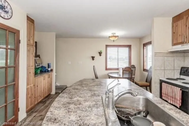 Additional image 18 of 1388 Highway No 6