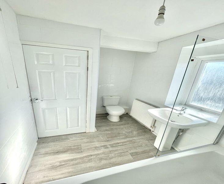 Additional image 5 of 79 Westgate, Cleckheaton, West Yorkshire, BD19