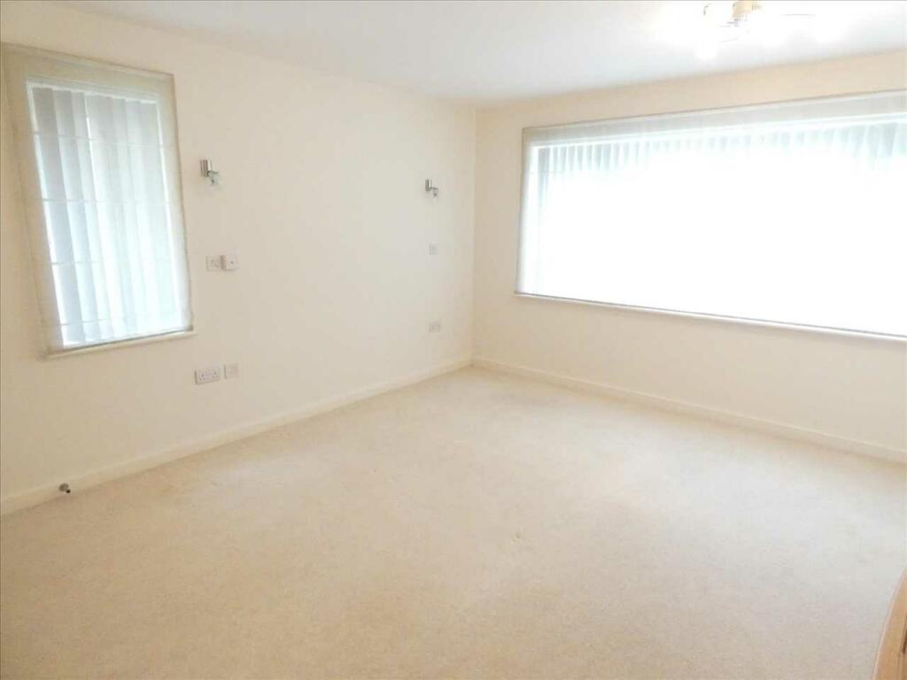 Additional image 6 of Blue Bay, 75-77 Boscombe Overcliff Drive, Bournemouth