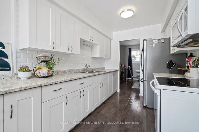 Additional image 16 of 44 Village Crt Unit 22