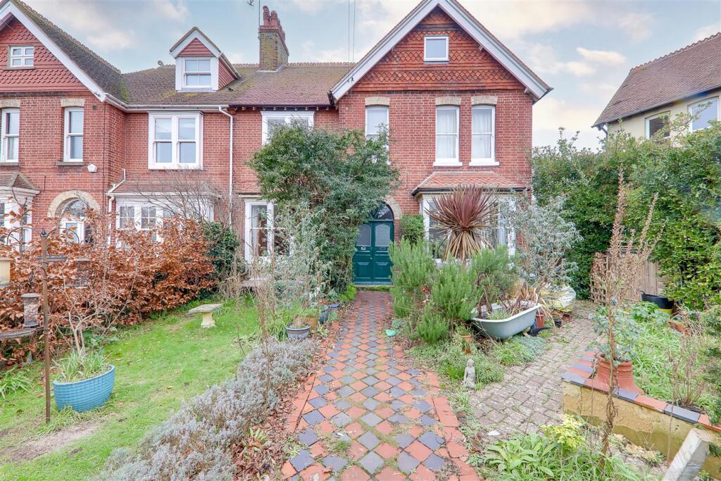 3 Cissbury Road, Worthing