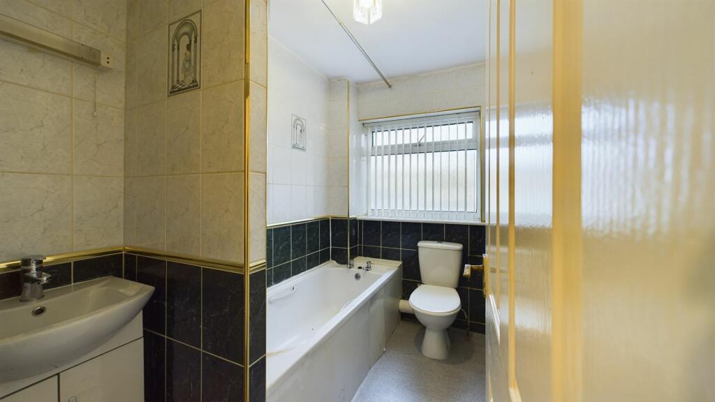 Additional image 10 of Lochy Road, Bradford, BD6