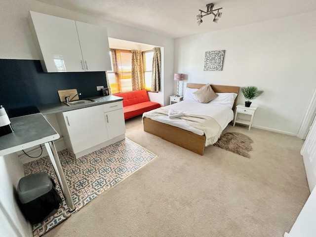 Sackville Road, Room 4, Brighton