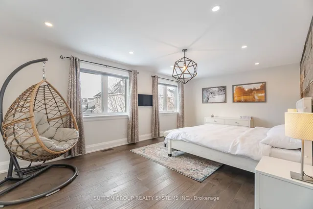 Additional image 20 of 984 Lancaster Blvd