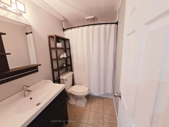 Additional image 20 of 1016 Falgarwood Dr Unit 40