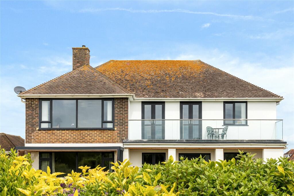 Additional image 18 of Marine Crescent, Goring-by-Sea, Worthing, West Sussex, BN12