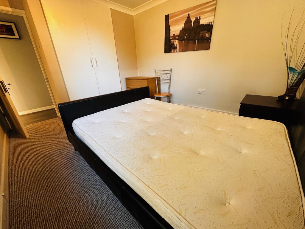 Additional image 6 of Richmond Park Road, BOURNEMOUTH