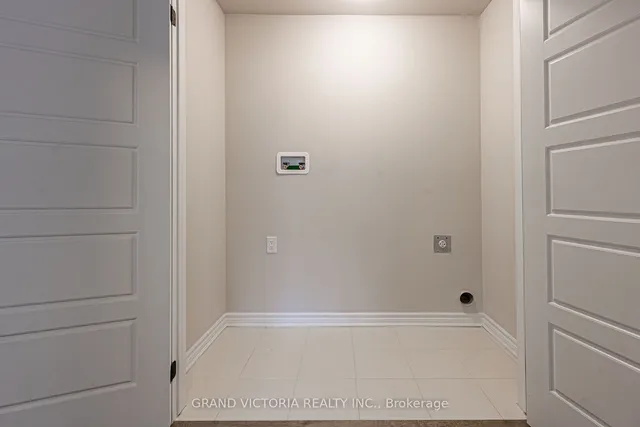 Additional image 30 of 1677 Sauble Crt