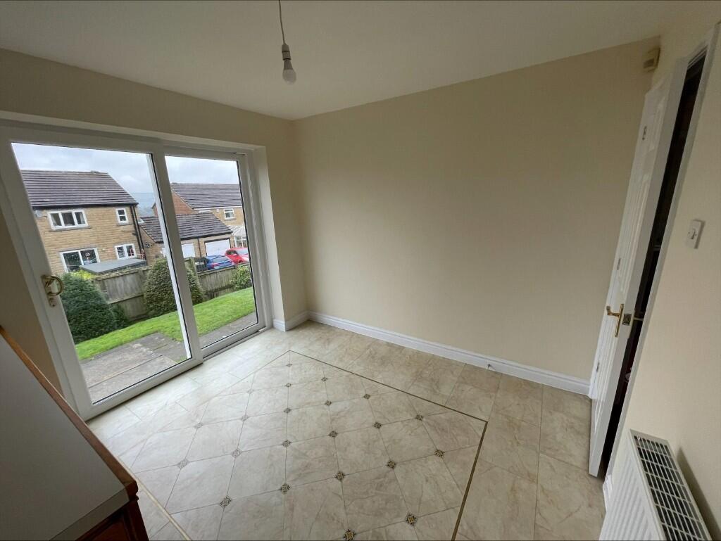 Additional image 5 of 16 Highfell Rise, Keighley BD22 6LG