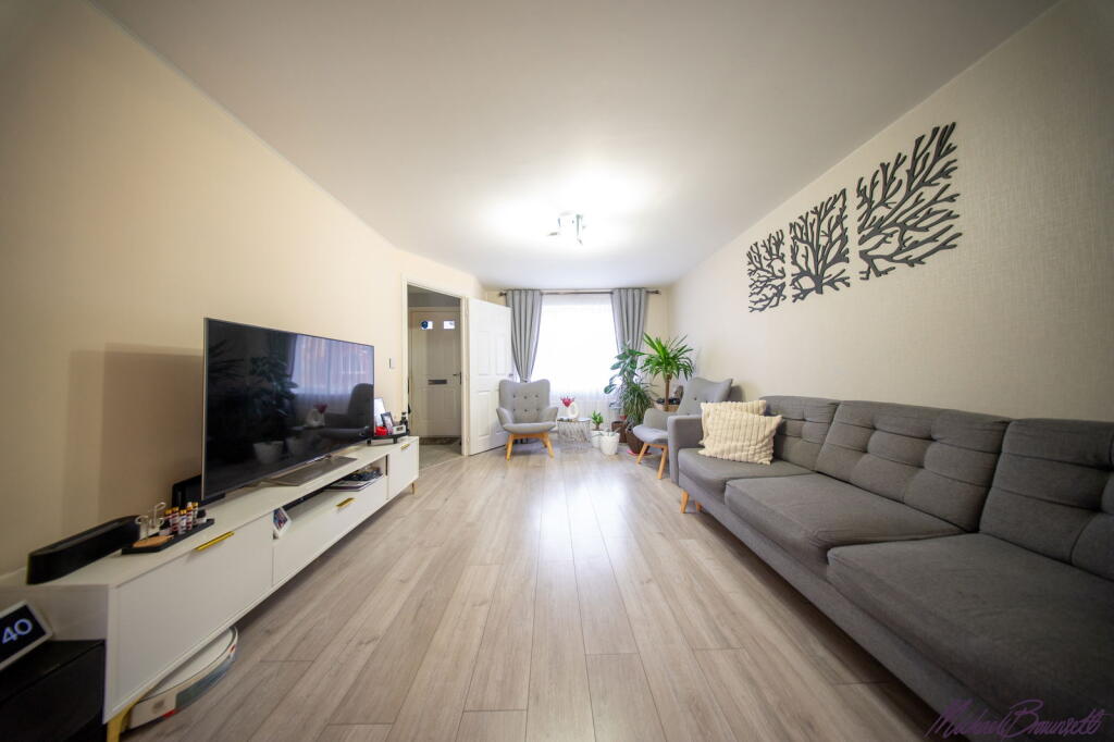 Additional image 3 of Pear Tree Close, Bradford, BD6 2DG