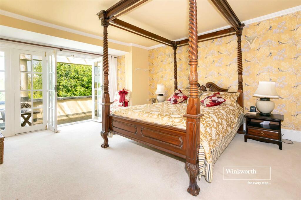 Additional image 14 of Salisbury Road, Winkton, Christchurch, Dorset, BH23