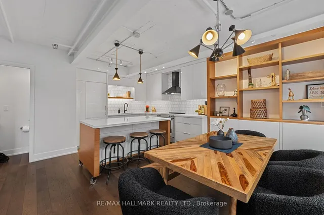 Additional image 7 of 326 Carlaw Ave Unit 106