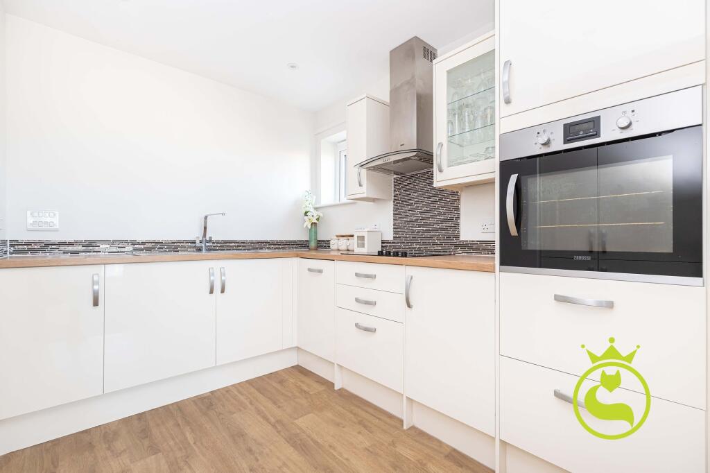 Additional image 4 of Parkstone Road, Maidment Court, BH15