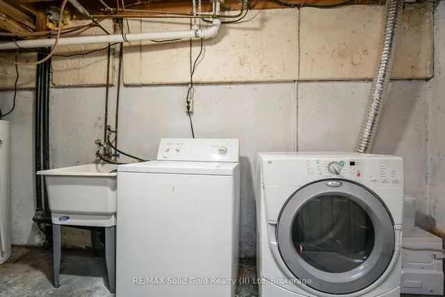 Additional image 40 of 162 Jansen Ave Unit 21