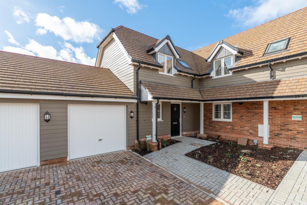 Additional image 5 of Edmondsham Road, Verwood