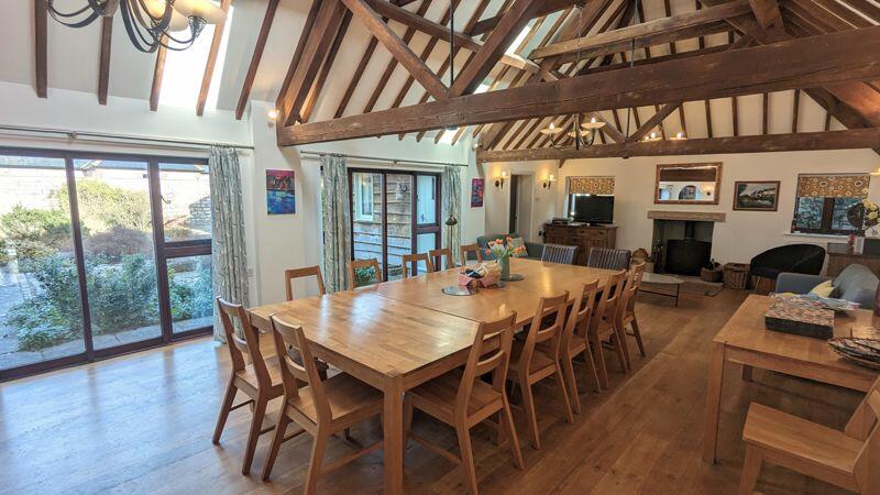 Additional image 7 of Woodyhyde Courtyard with Tennis Court and indoor Swimming Pool