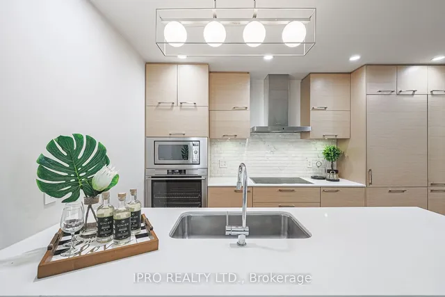 Additional image 15 of 55 Front St Unit 517