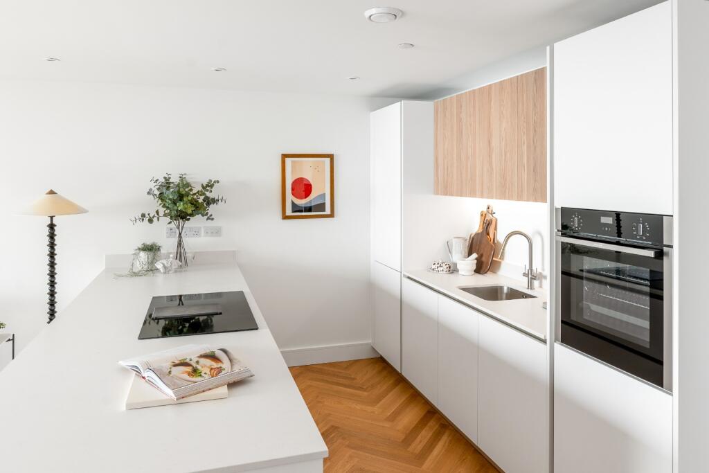 Additional image 8 of Argentum, Kingsway, Hove Seafront