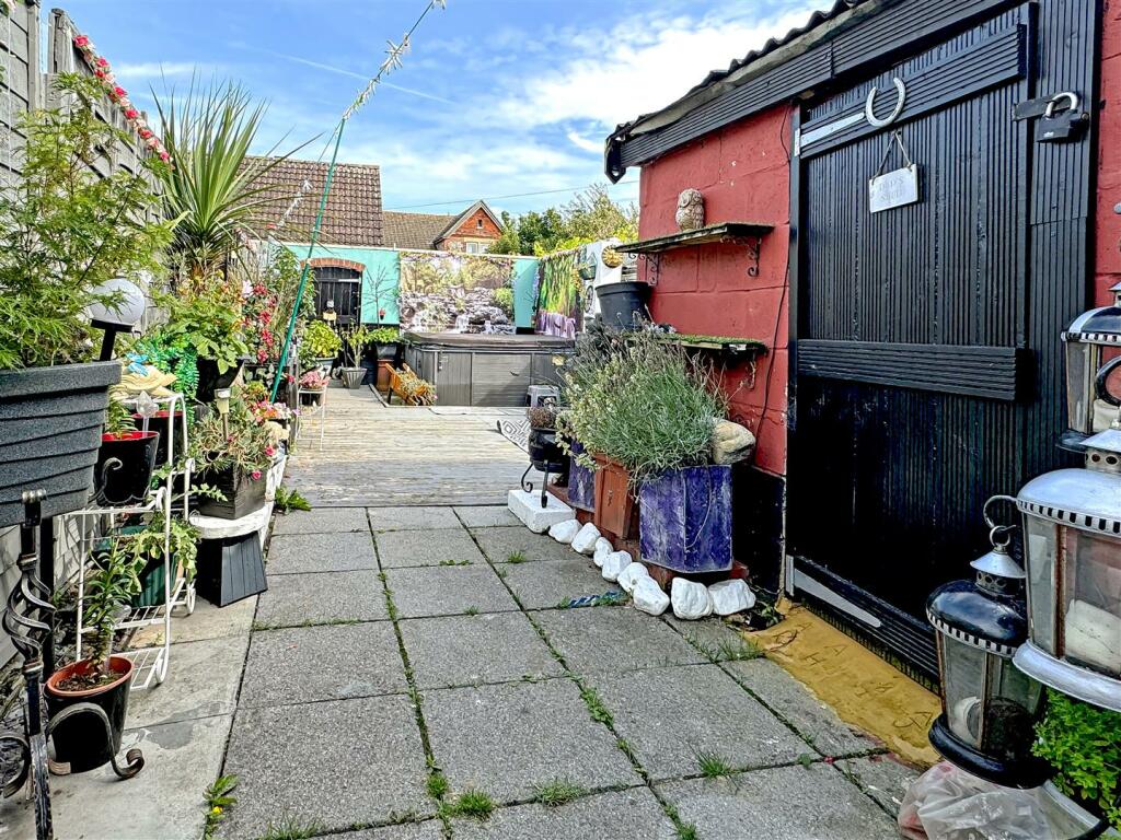 Additional image 11 of Linden Road, Littlehampton