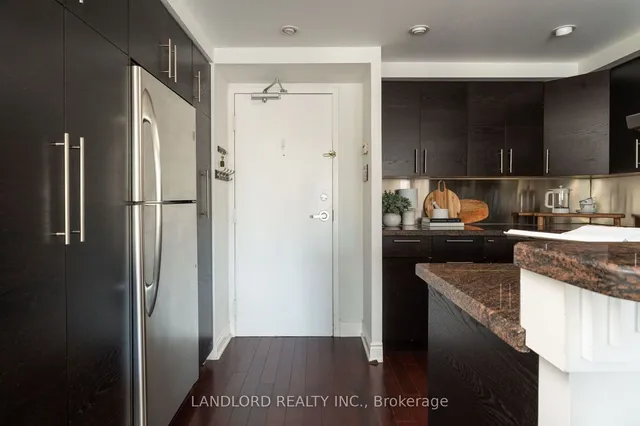 Additional image 13 of 705 King St Unit 603