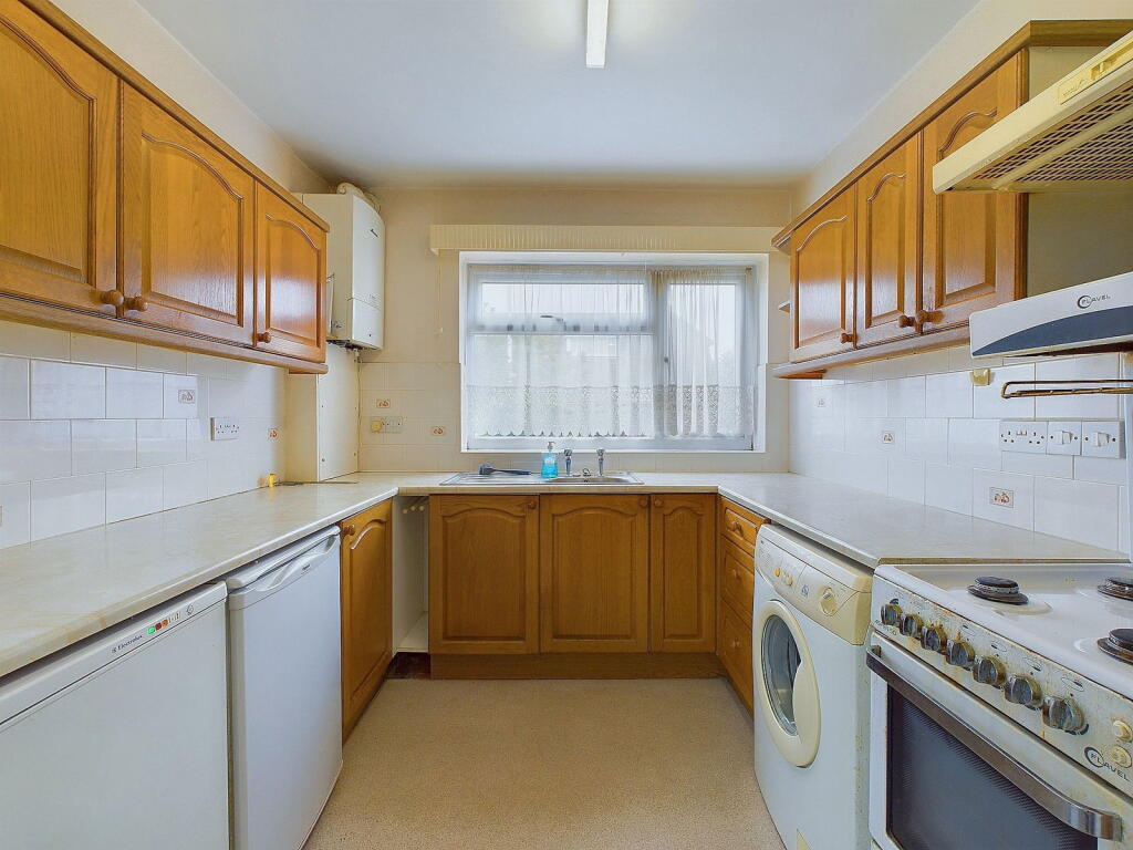 Additional image 14 of Alinora Avenue, Goring-by-Sea, Worthing, BN12