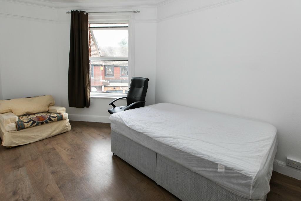 Additional image 7 of 5 Bed Student flat on Kings Road