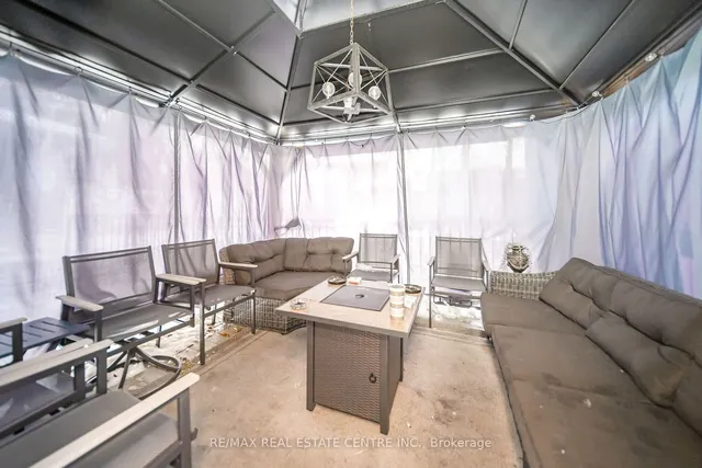 Additional image 36 of 20 Carberry Cres