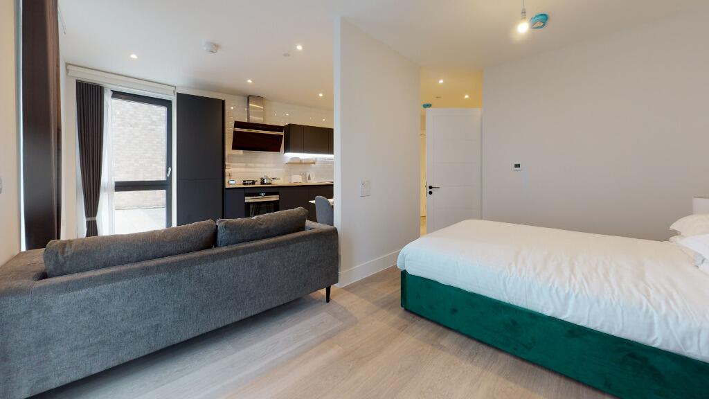 Additional image 4 of The Furlong