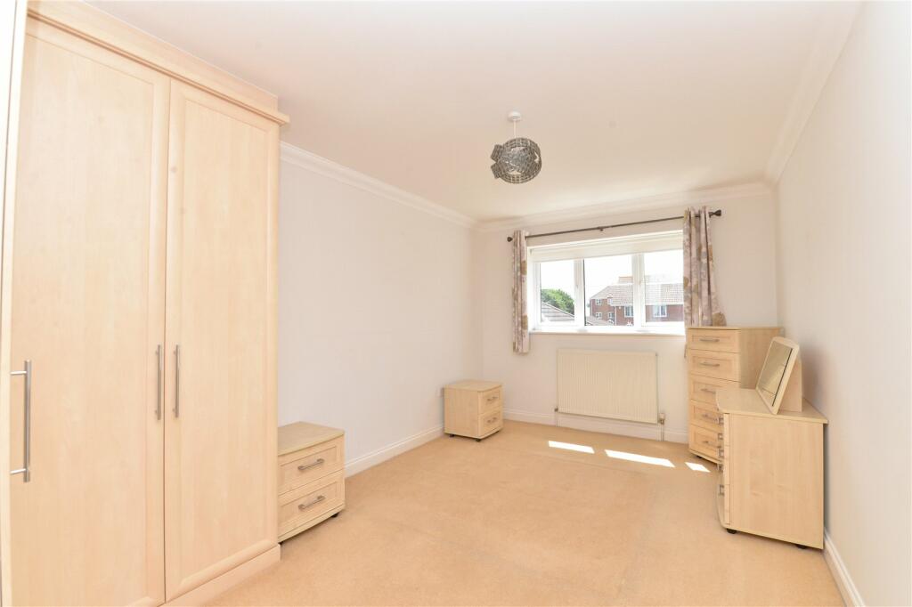 Additional image 4 of Brook House, 17 Barton Wood Road, Barton On Sea, New Milton, BH25