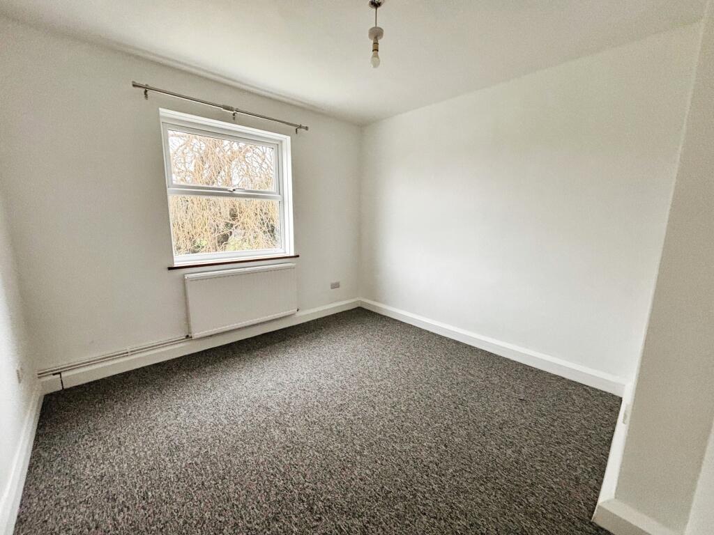 Additional image 5 of Chesswood Road