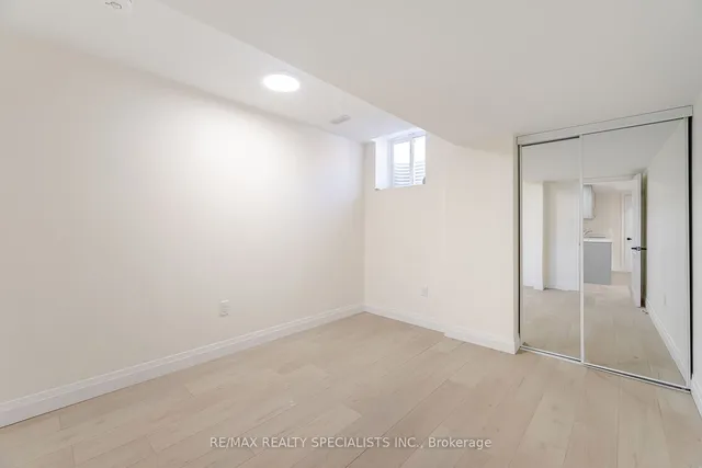 Additional image 35 of 18 Eastman Dr