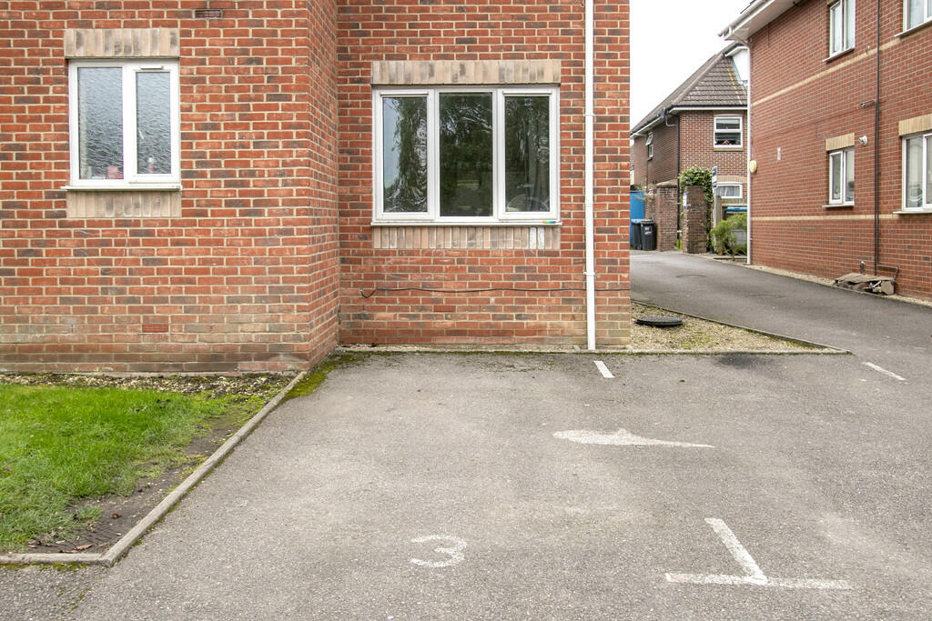 Additional image 10 of Warwick Road