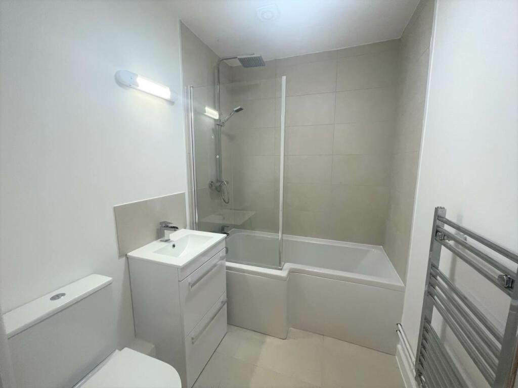 Additional image 9 of Pine Trees Close, Angmering, Littlehampton