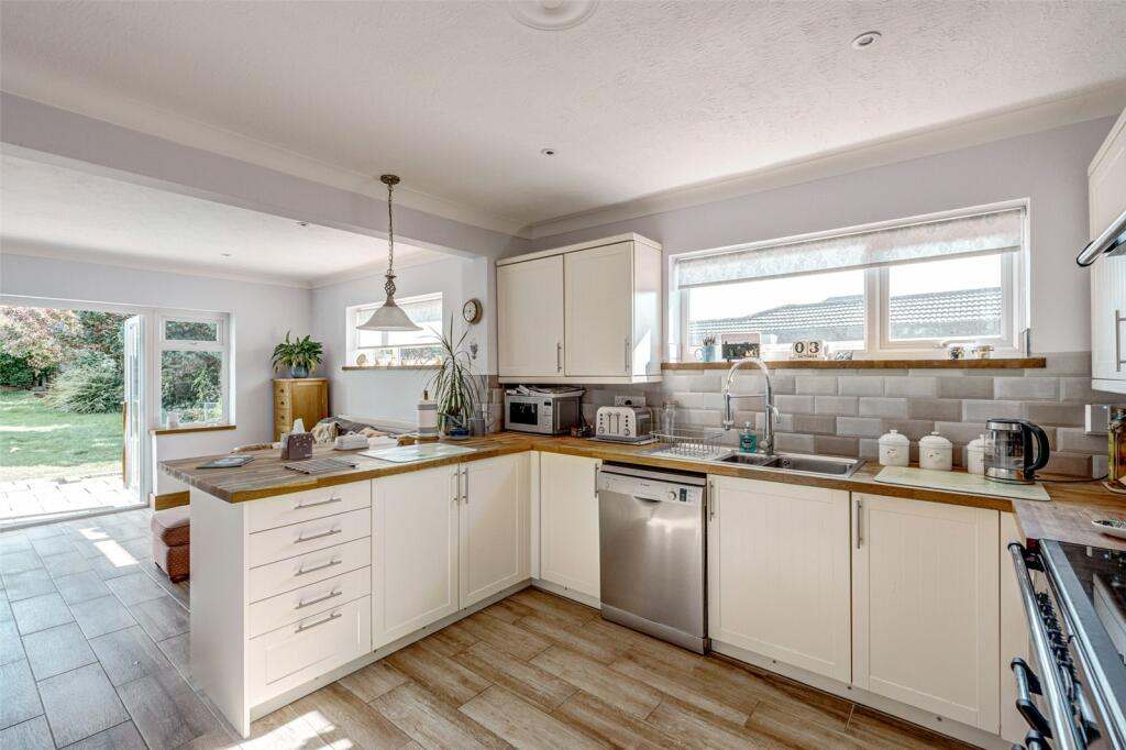 Additional image 20 of Sullington Gardens, Findon Valley, Worthing, West Sussex, BN14