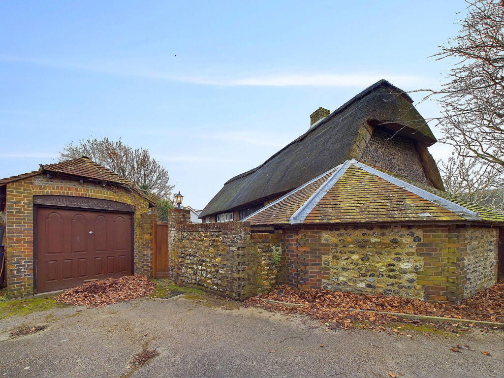 Additional image 15 of Connaught Avenue, Shoreham by Sea